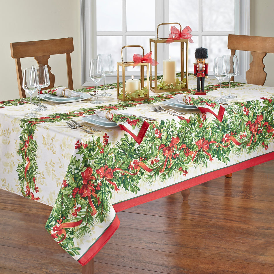 Christmas Tableware and Linens