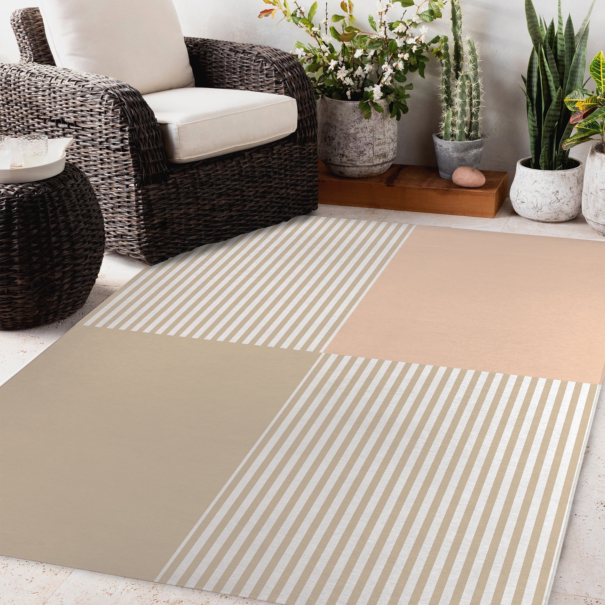 DASH BEIGE Outdoor Rug By Becky Bailey – Overstock