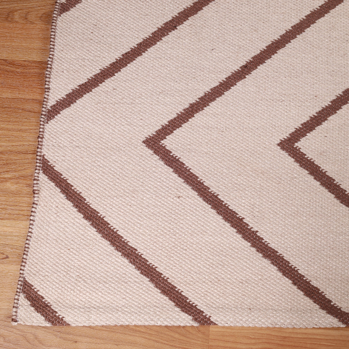 Superior Modern Chevron Zig-Zag Indoor Outdoor Area Rug