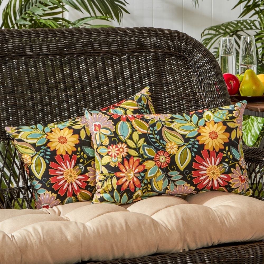 Explore the Best Decorative Pillows at Overstock: Style, Comfort, and Savings