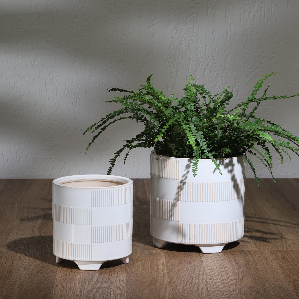 Sagebrook Home Set of 2 Ceramic Planters Indoor/Outdoor