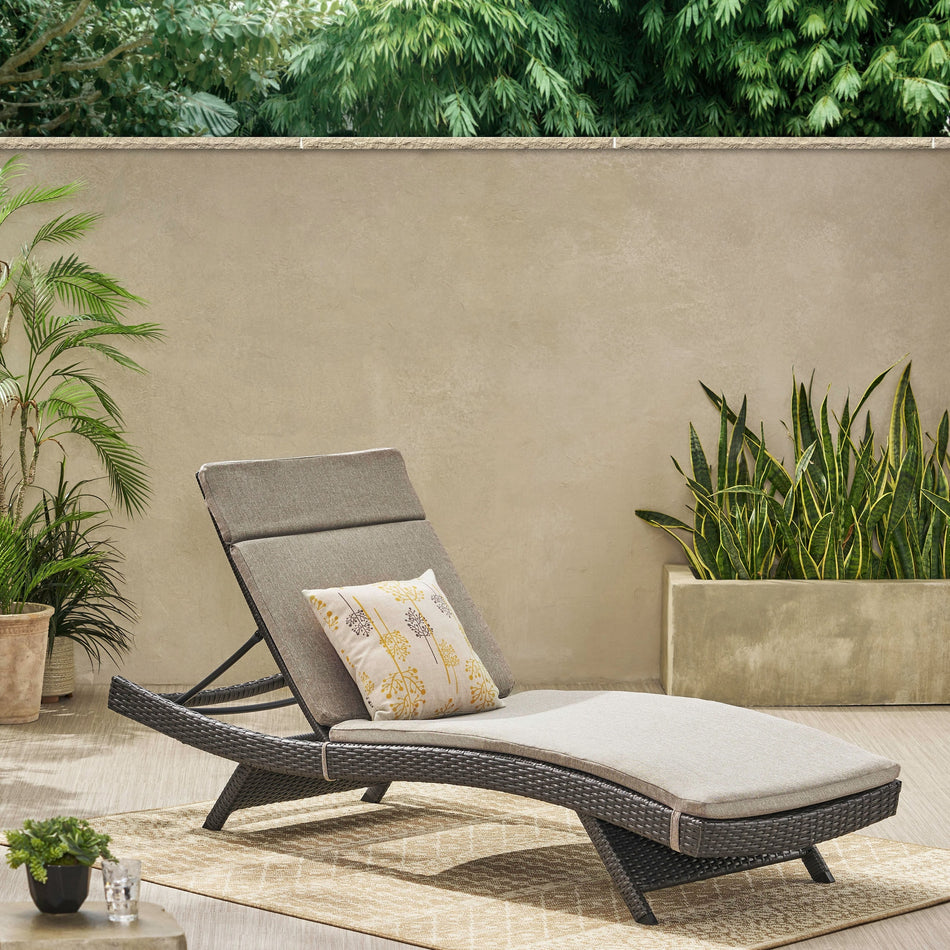 Salem Outdoor Wicker Adjustable Chaise Lounge with Cushion by Havenside Home