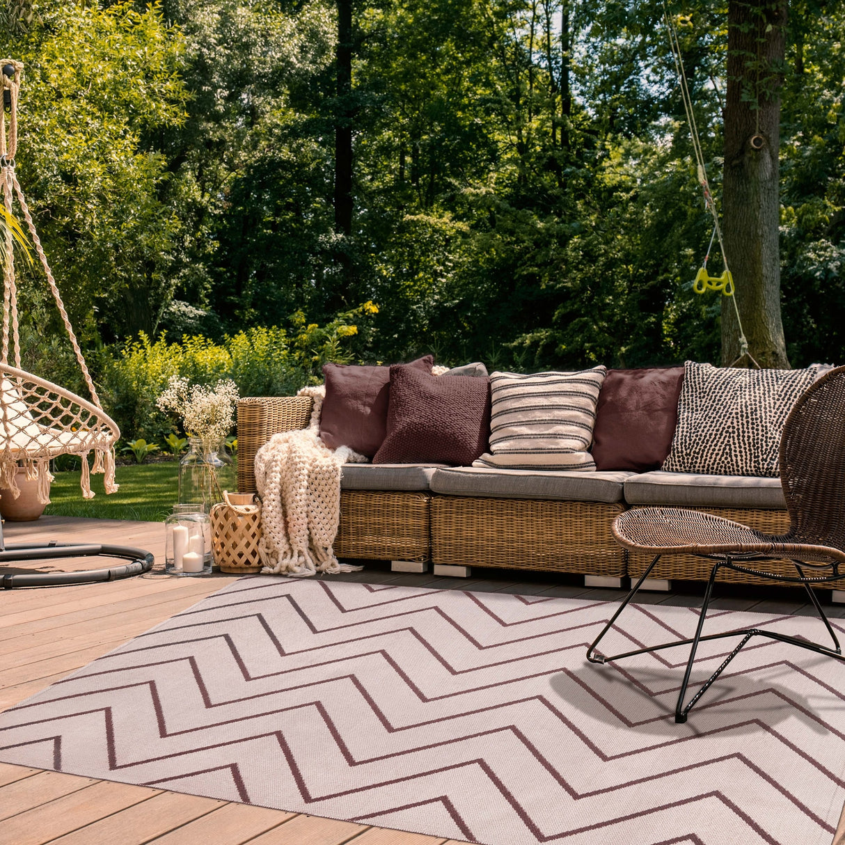 Superior Modern Chevron Zig-Zag Indoor Outdoor Area Rug